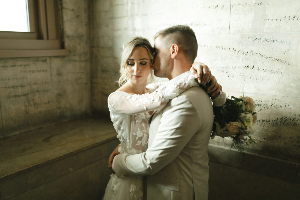 asheville elopement photographer captures couples elopement at the asheville buncombe county courthouse