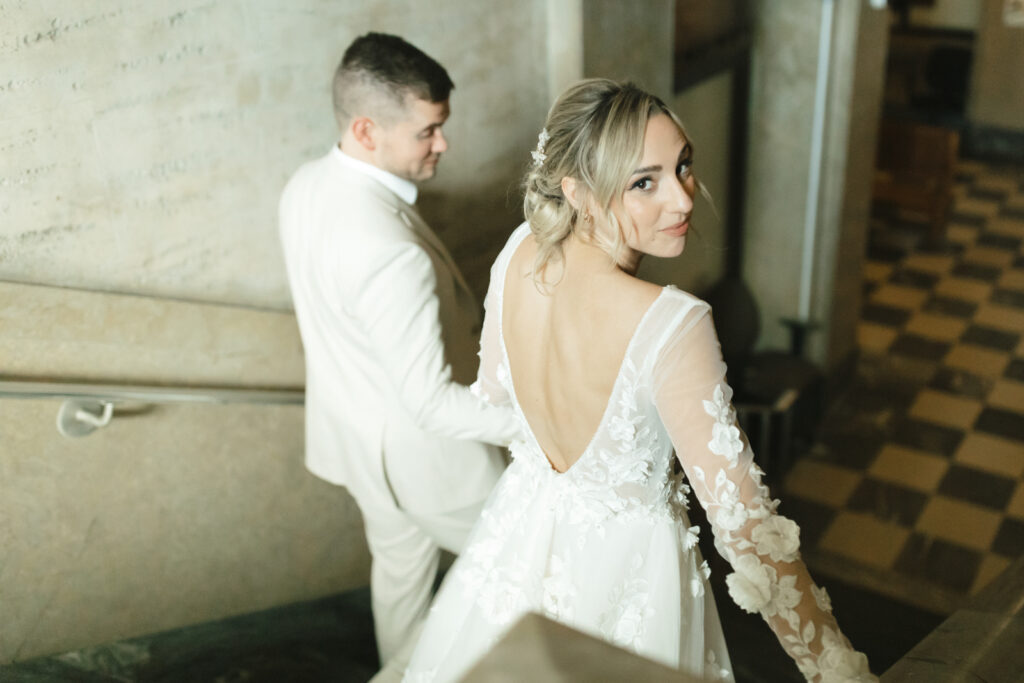 asheville elopement photographer captures couples elopement at the asheville buncombe county courthouse