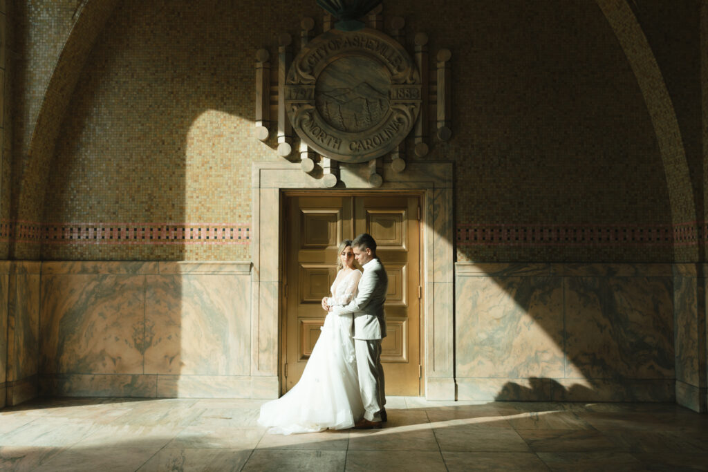 asheville elopement photographer captures couples elopement at the asheville buncombe county courthouse